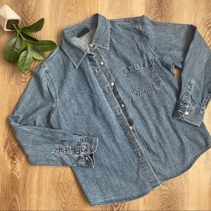 GAP | denim button up shirt